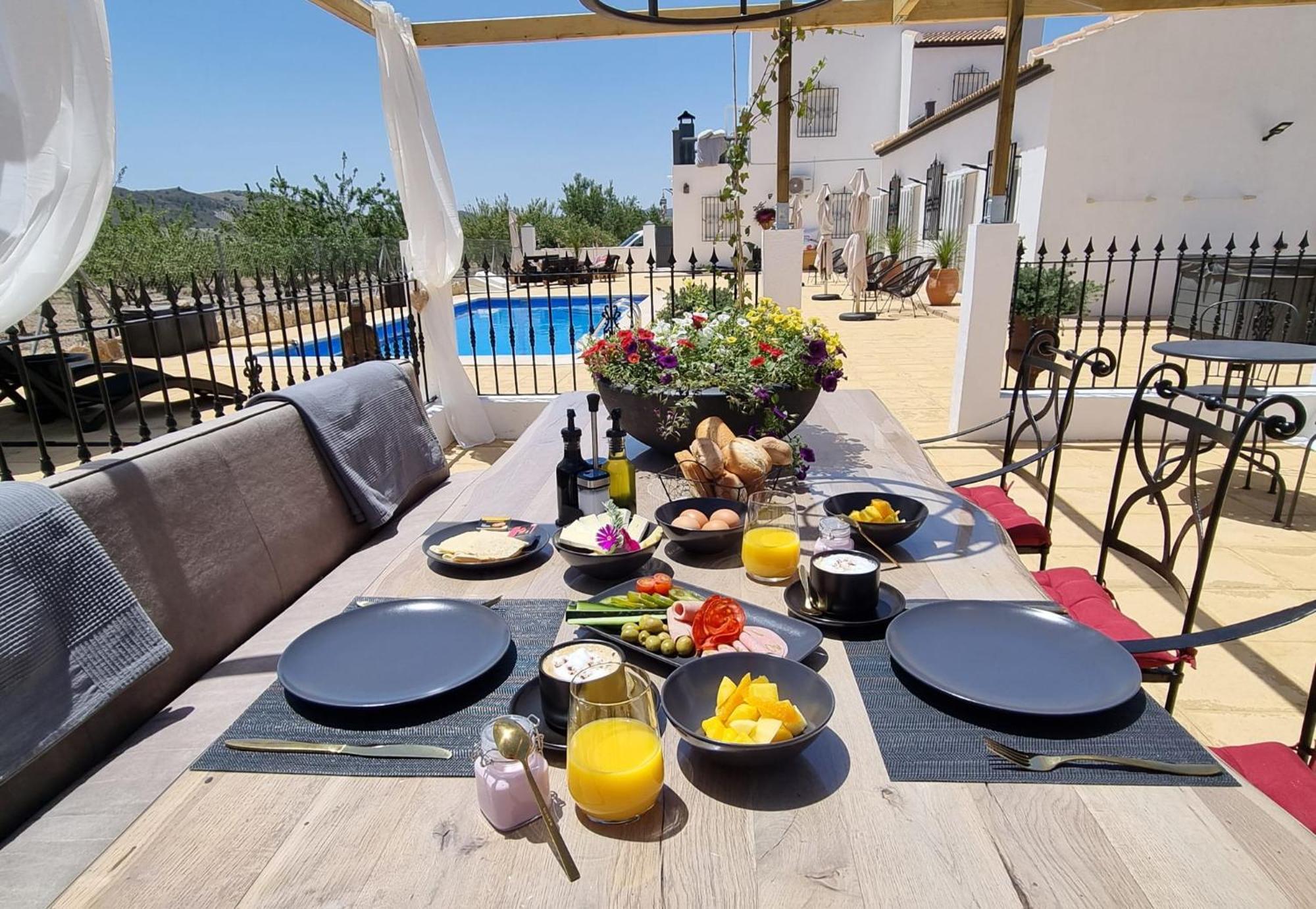 B&B Casa Blanca Oria Εξωτερικό φωτογραφία